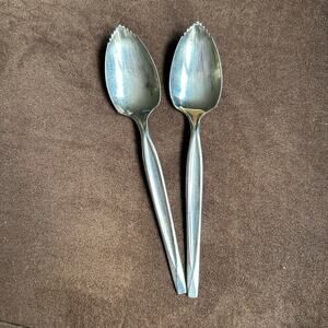 WM Rogers Mfg. Co 1950’s Tea Grapefruit Spoons Set Of 2 Concept Pattern Art Deco